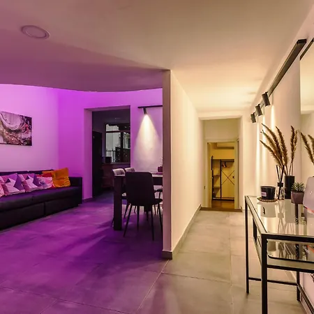 Apartamento Nvmen Con Terrazza Al Colosseo Roma