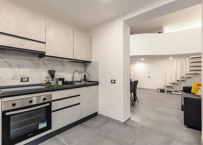 Nvmen Con Terrazza Al Colosseo *