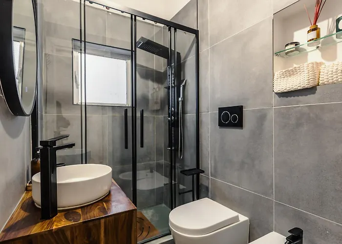 Nvmen Con Terrazza Al Colosseo Daire Roma